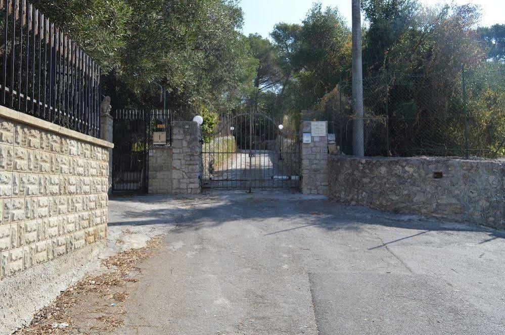 Villa Alice Resort Casarano Luaran gambar